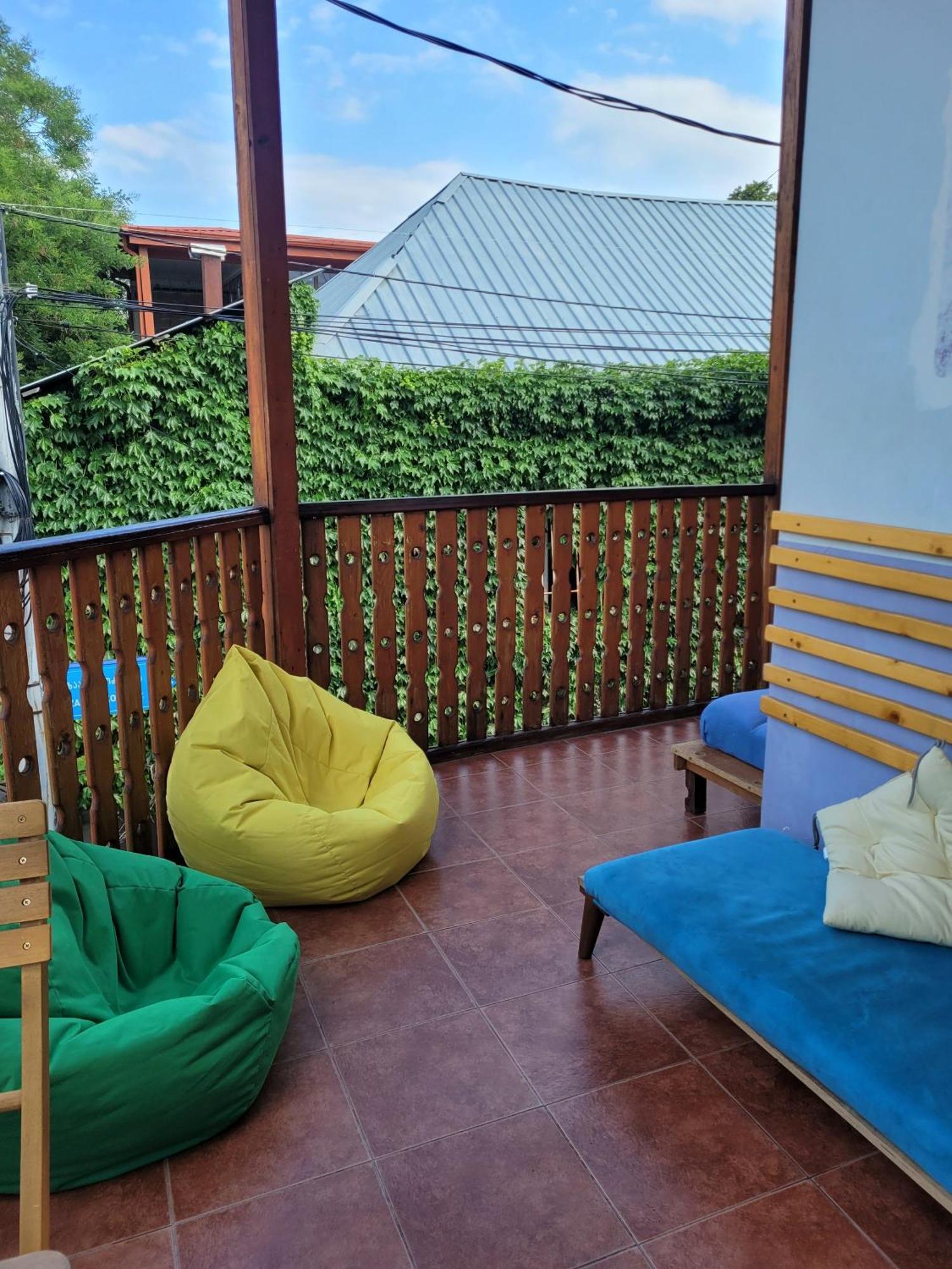 Friends Hostel Tbilisi Buitenkant foto