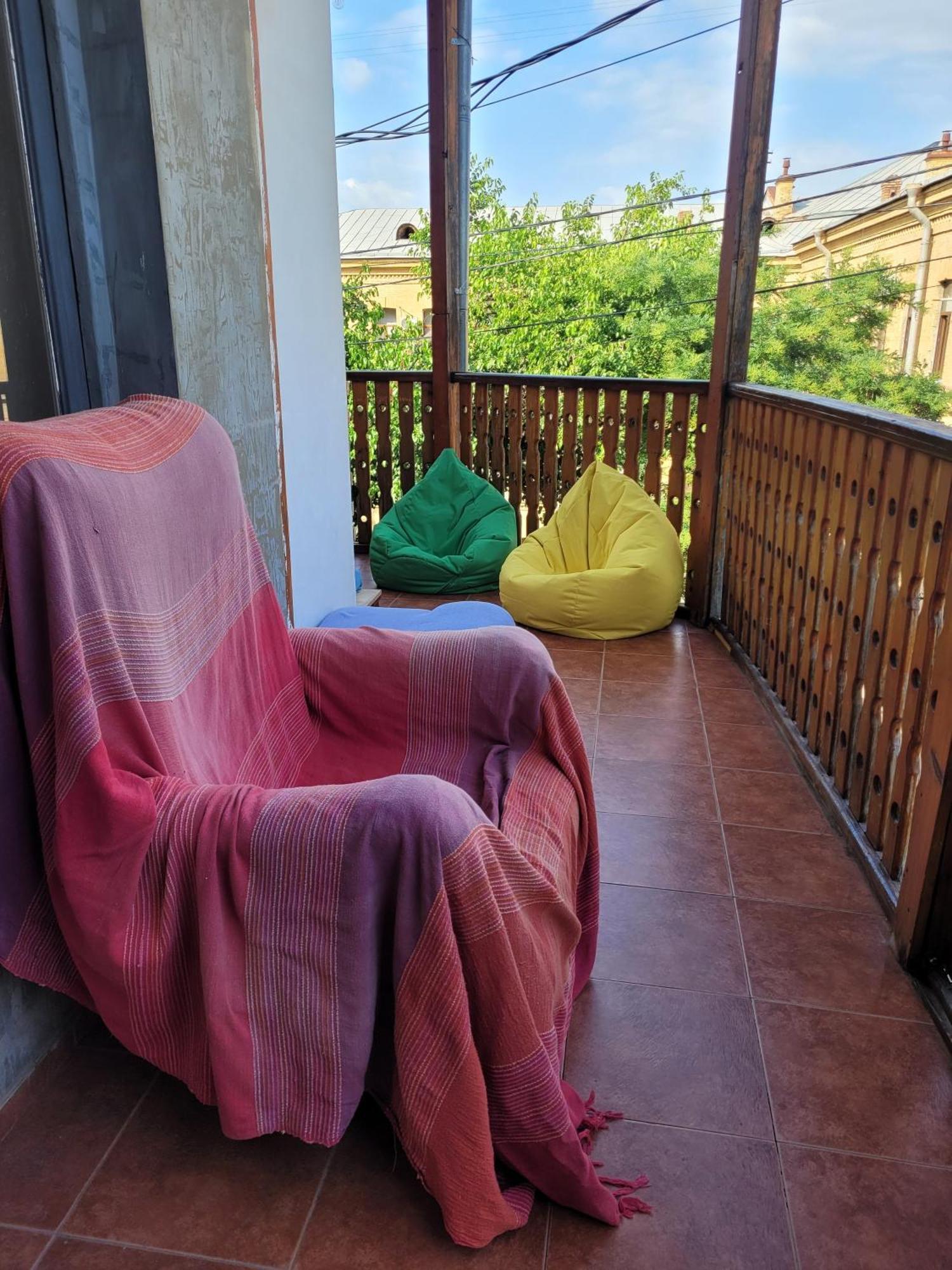 Friends Hostel Tbilisi Buitenkant foto